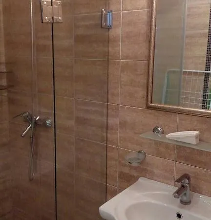 Apartment Studio In Dawn Park Deluxe